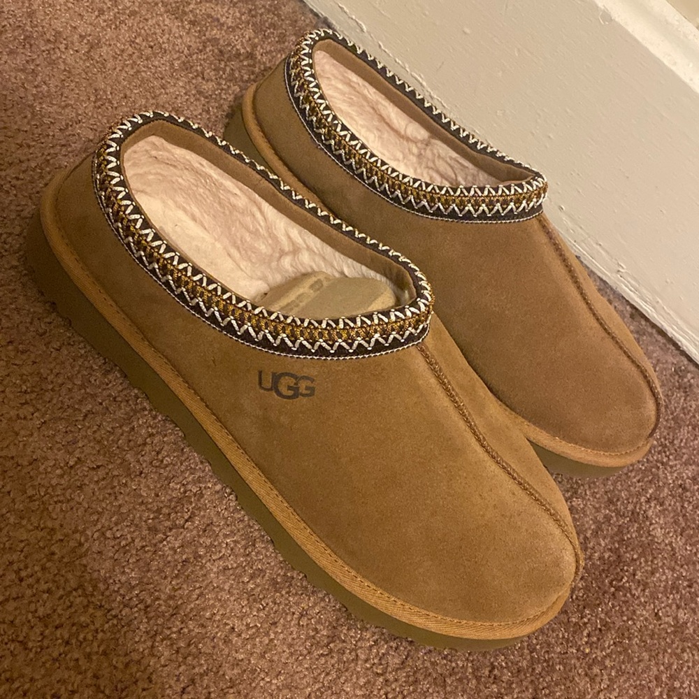 Ugg Tasman Men's Size 11 - Worn 2 times